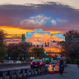 欧美XXX厨房HD护士
